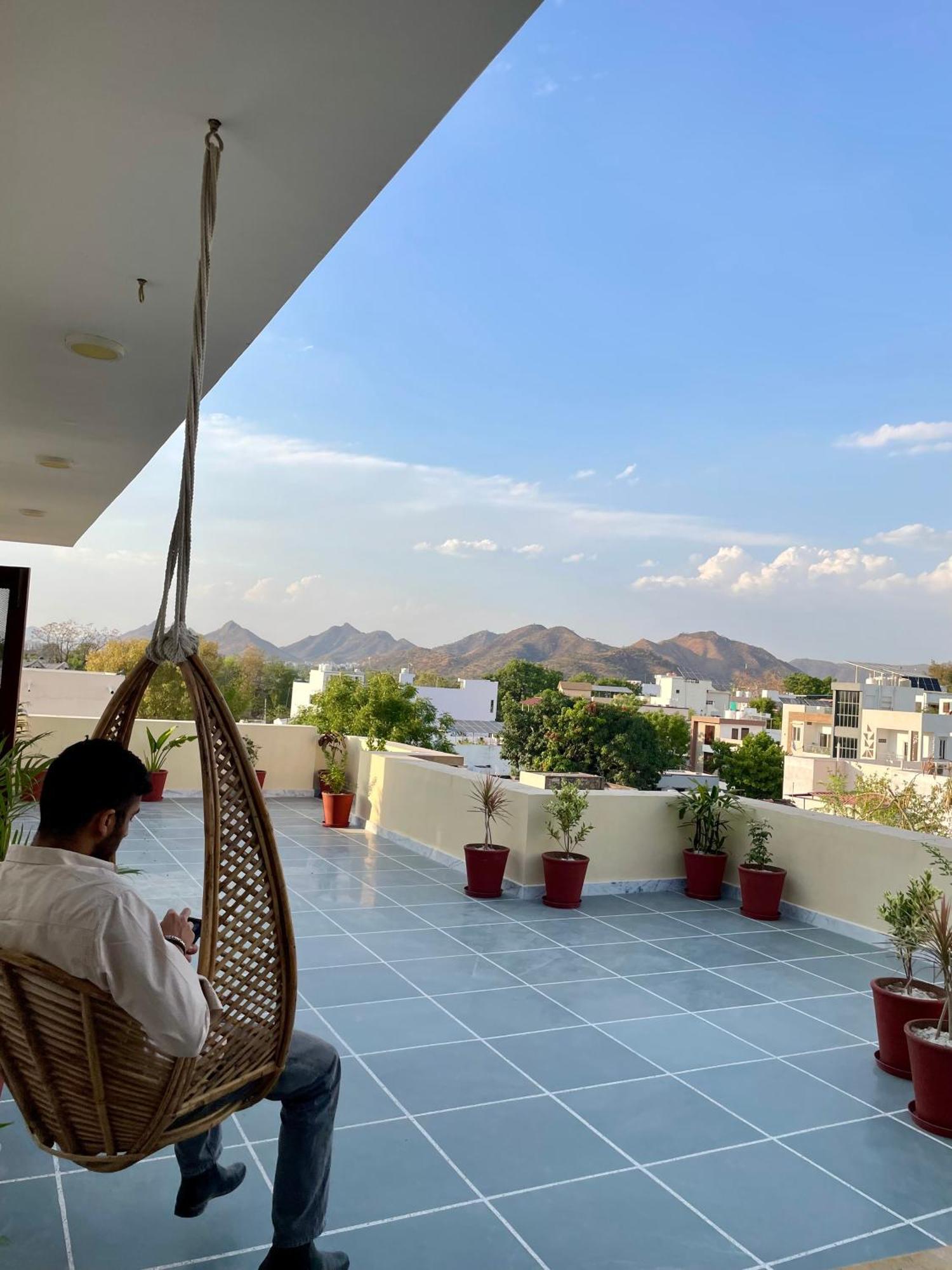 Karni Nivvas - Luxury Redefined Villa Udaipur Exteriör bild
