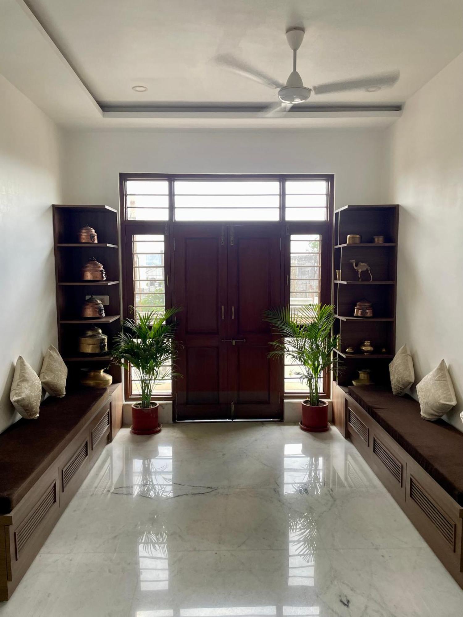 Karni Nivvas - Luxury Redefined Villa Udaipur Exteriör bild