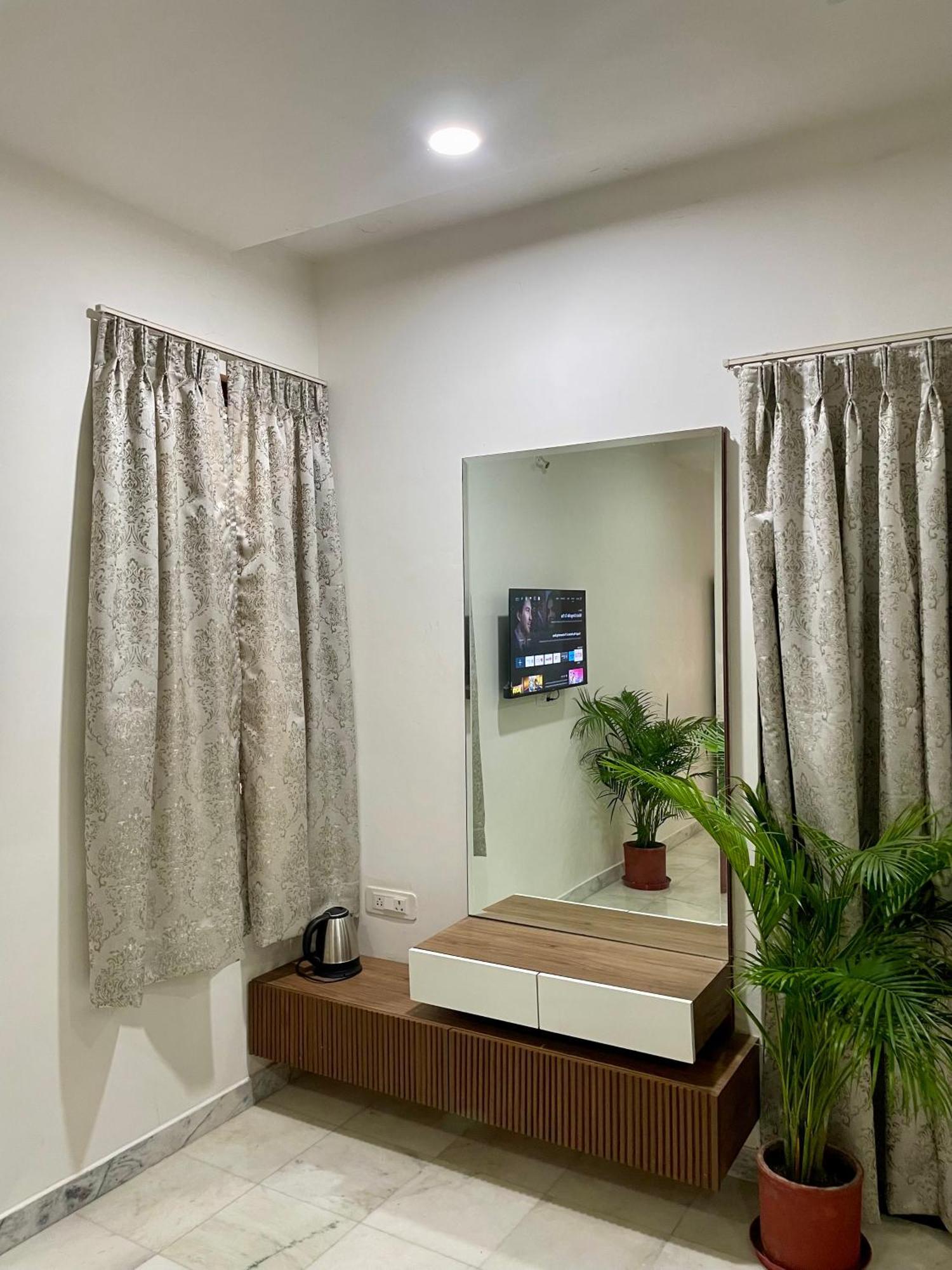 Karni Nivvas - Luxury Redefined Villa Udaipur Exteriör bild