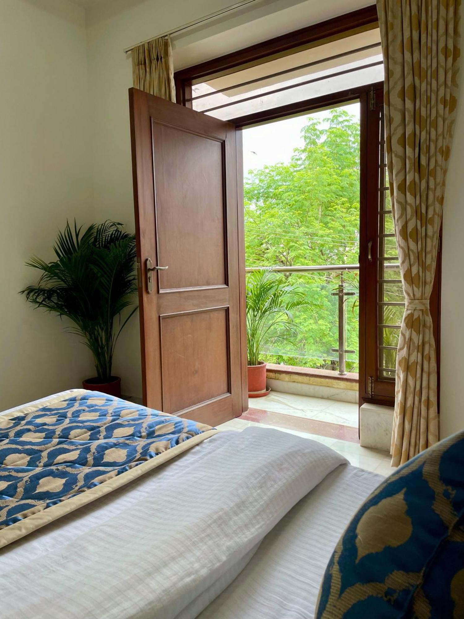 Karni Nivvas - Luxury Redefined Villa Udaipur Exteriör bild